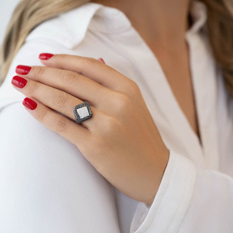 Prsten s černými a bílými diamanty Jamie Leigh