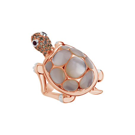 Prsten s hnědými diamanty, rubíny a perletí Graceful Turtle