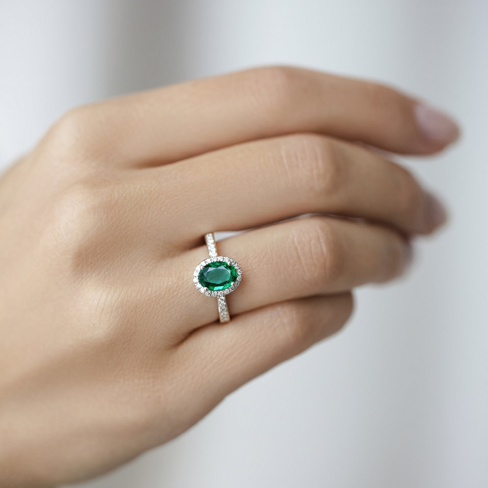 Prsten se smaragdem a diamanty Princess Desperation