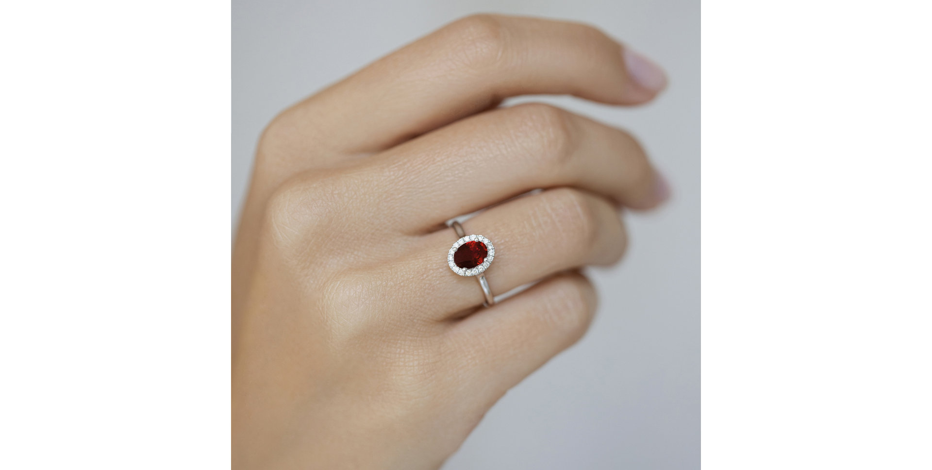 Prsten s rubínem a diamanty Princess Wish