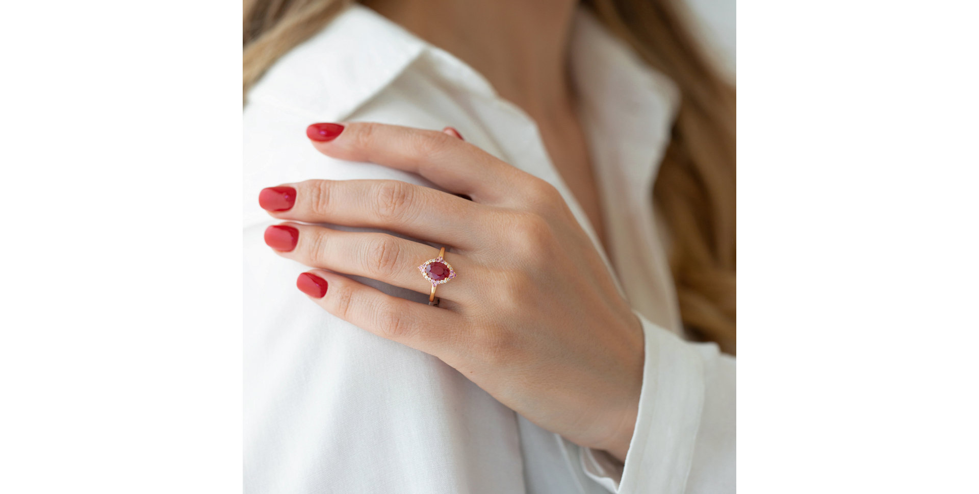 Prsten s rubínem, diamanty a safíry Ruby Rose