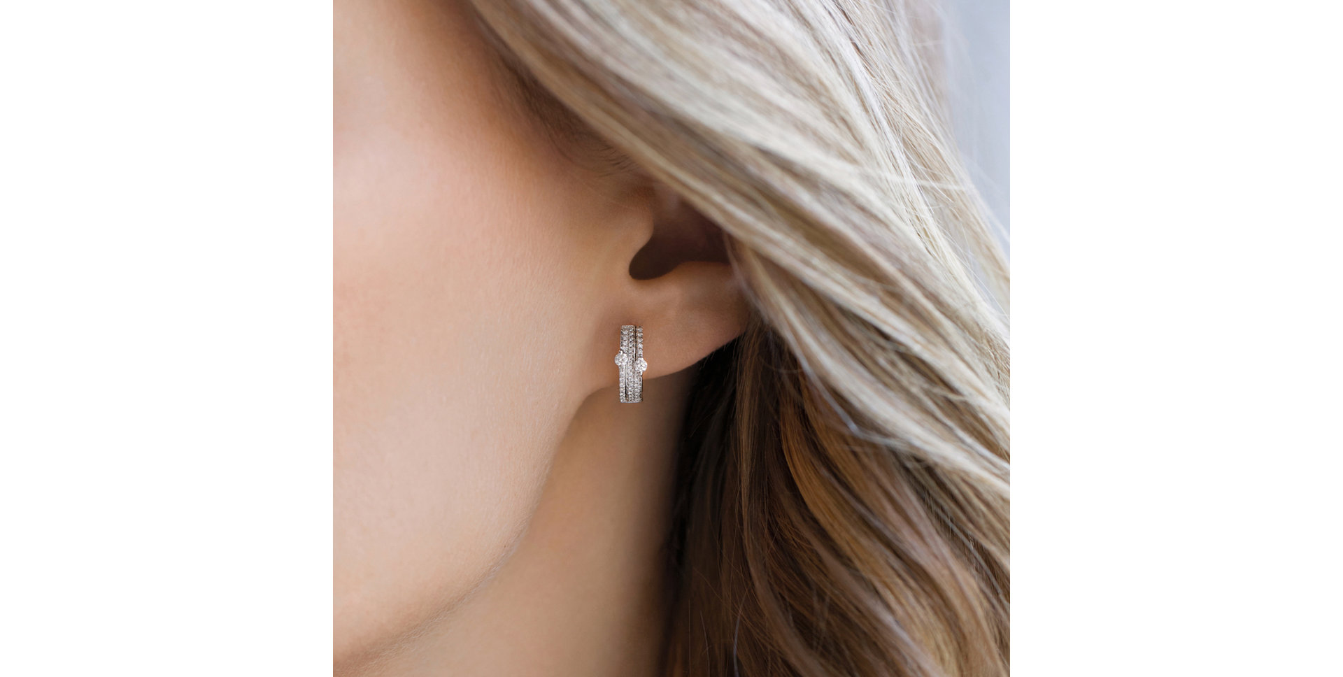 Náušnice s černými a bílými diamanty Alchemy Essence