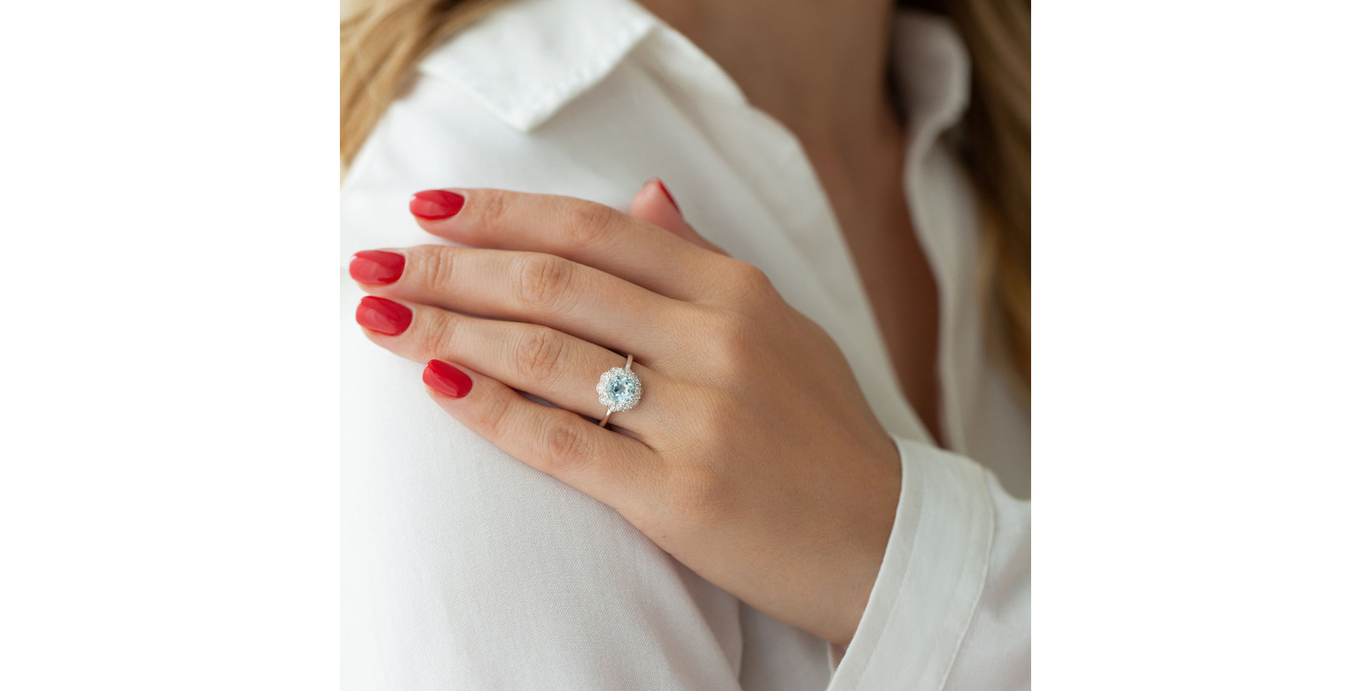 Prsten s safírem a diamanty Flower Joy