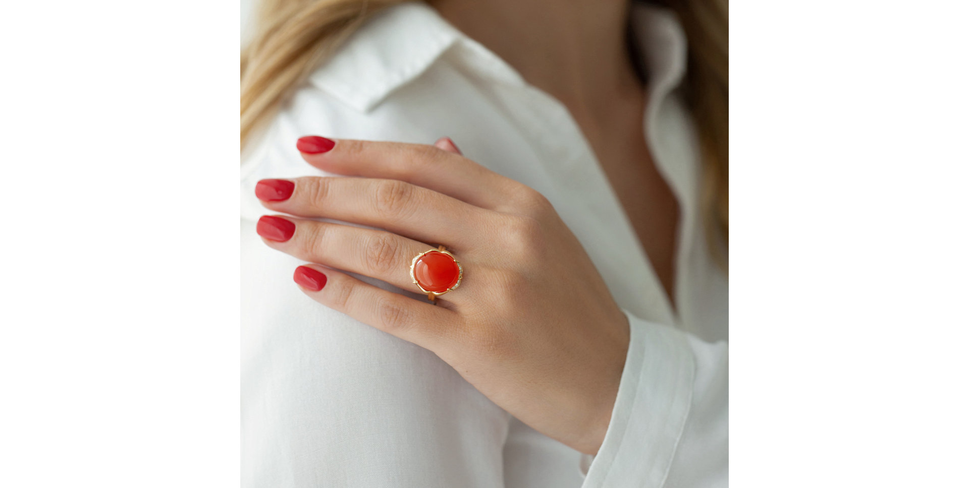 Prsten s chalcedonem a diamanty Miracle Temptation