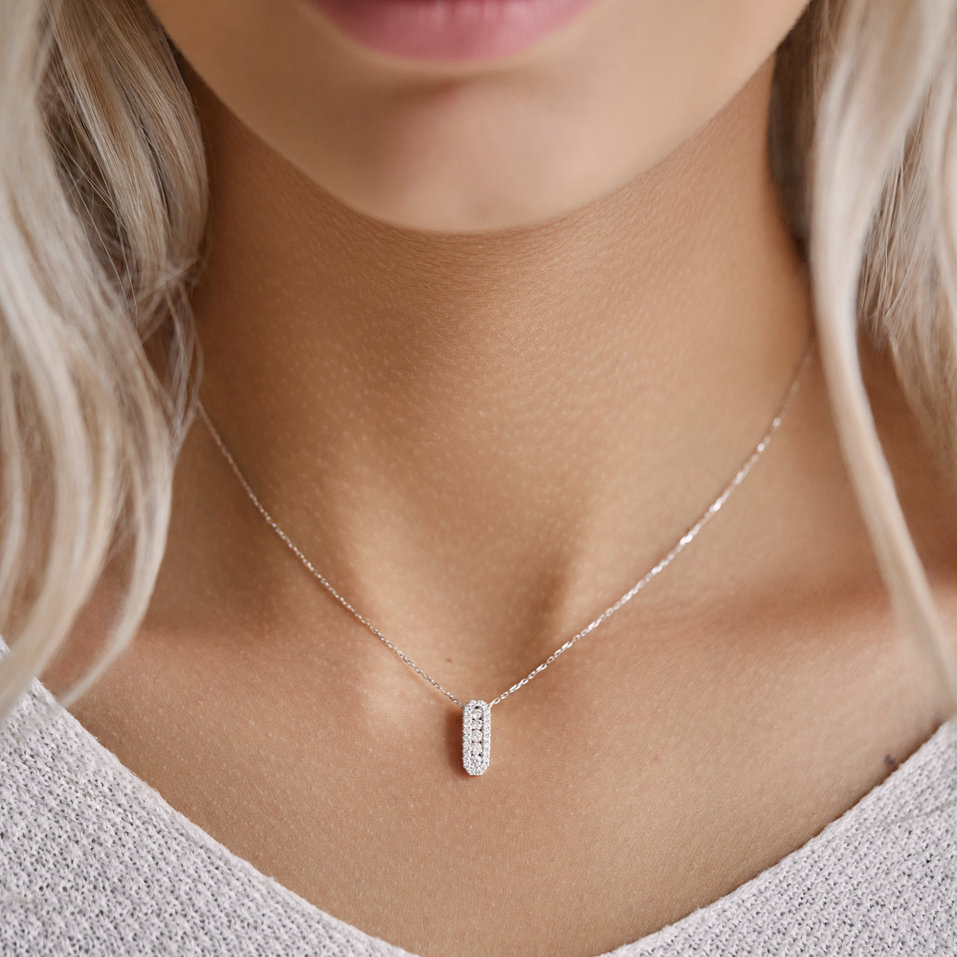 Přívěs s diamanty a safíry Aristocratic Vision