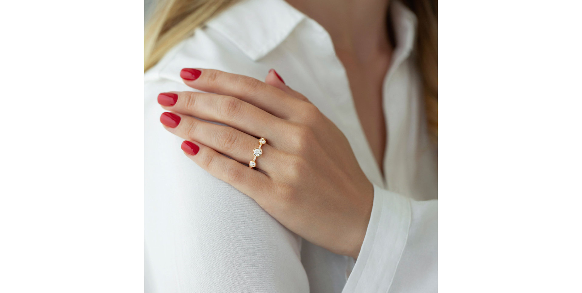 Prsten s bílými, hnědými a černými diamanty Galaxy of Passion