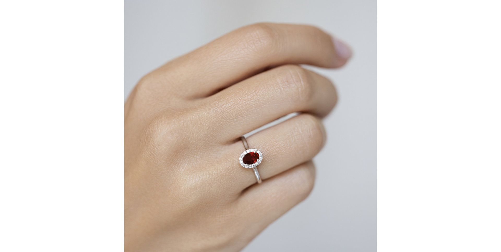 Prsten s rubínem a diamanty Princess Wish