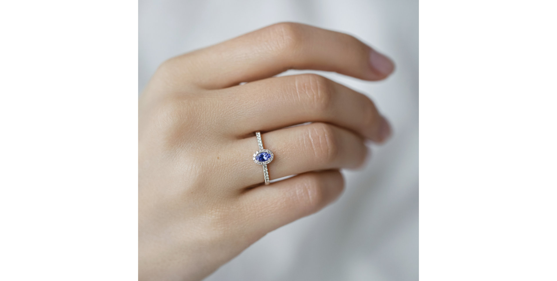 Prsten s tanzanitem a diamanty Princess Desperation