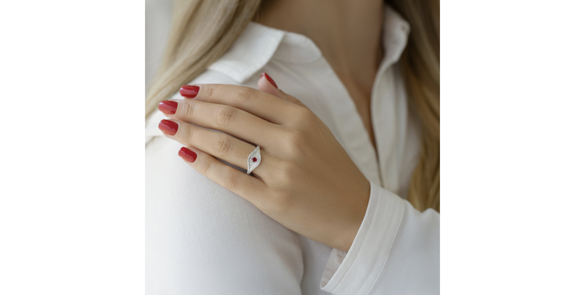 Prsten s rubínem a diamanty Bright Vision