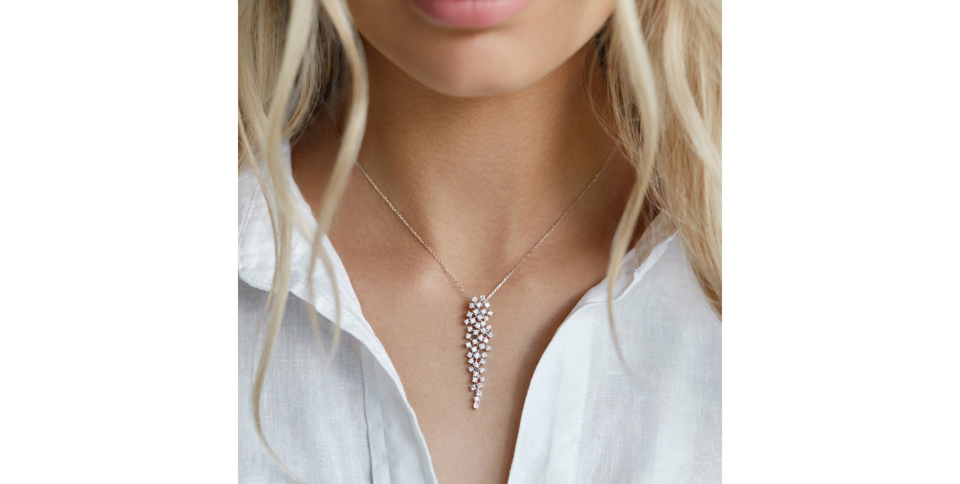 Přívěs s diamanty a rubíny Witching Waterfall