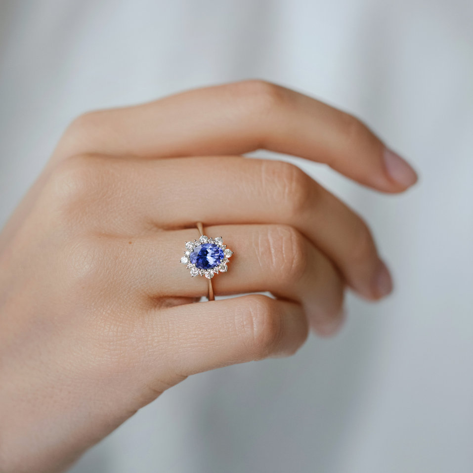 Prsten s tanzanitem a diamanty Trixie Princess