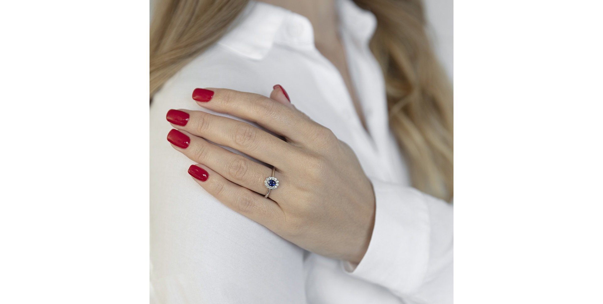 Prsten s safírem a diamanty Sapphire Destiny