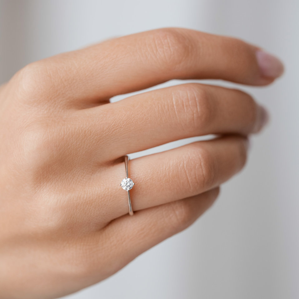 Prsten s diamantem Love Glow