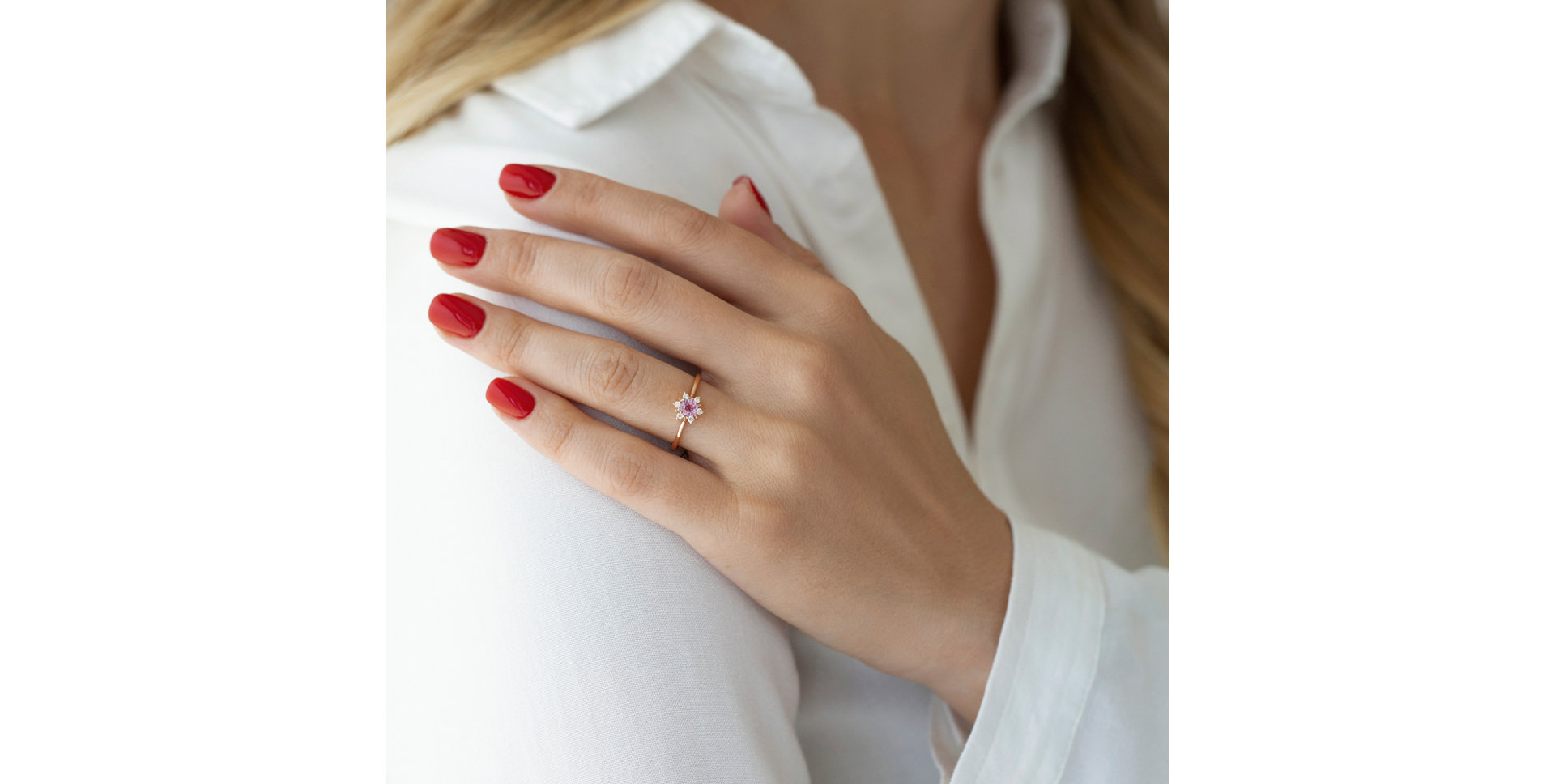 Prsten s safírem a diamanty Starlet