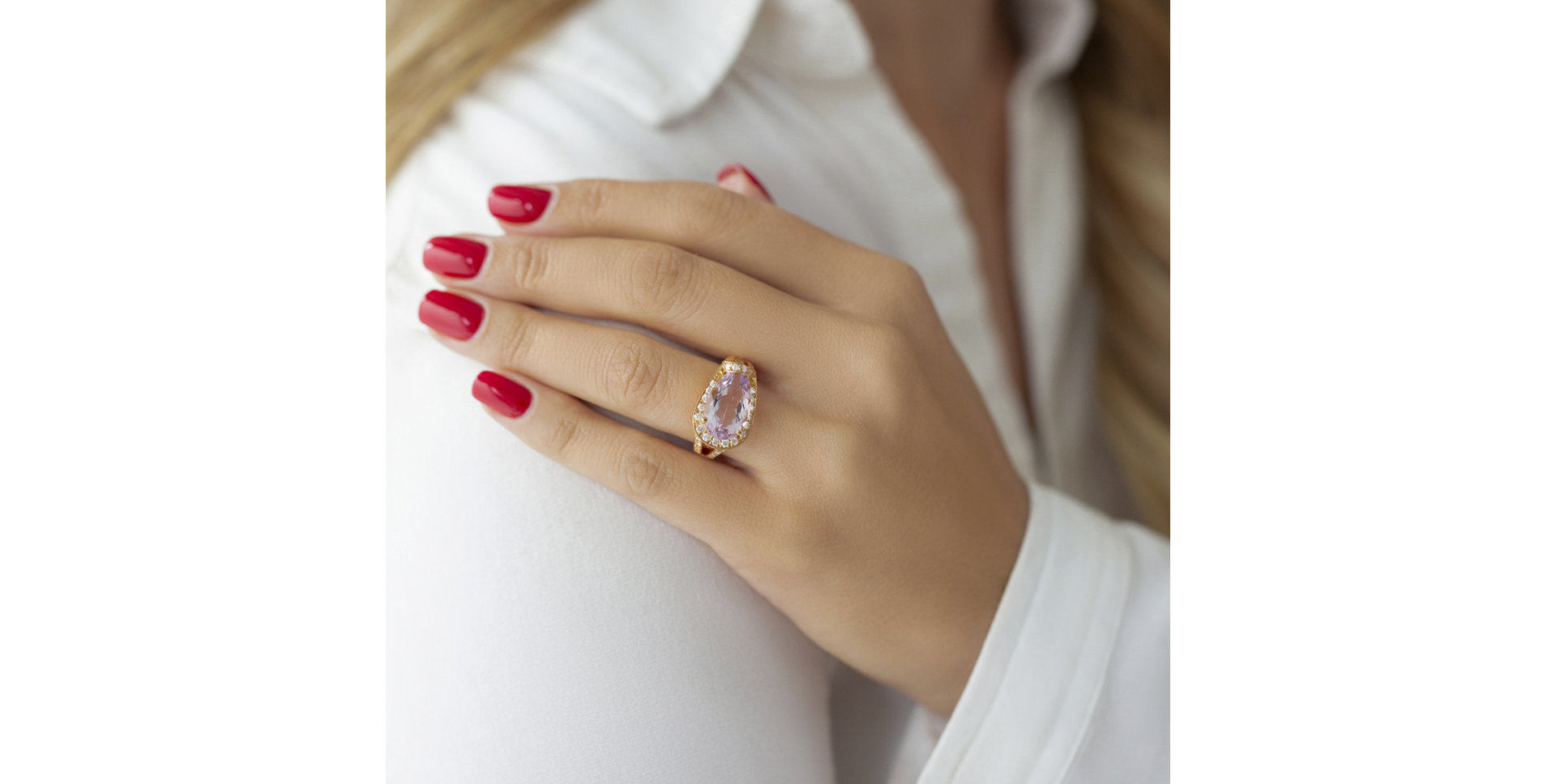 Prsten s ametystem a diamanty Dannell