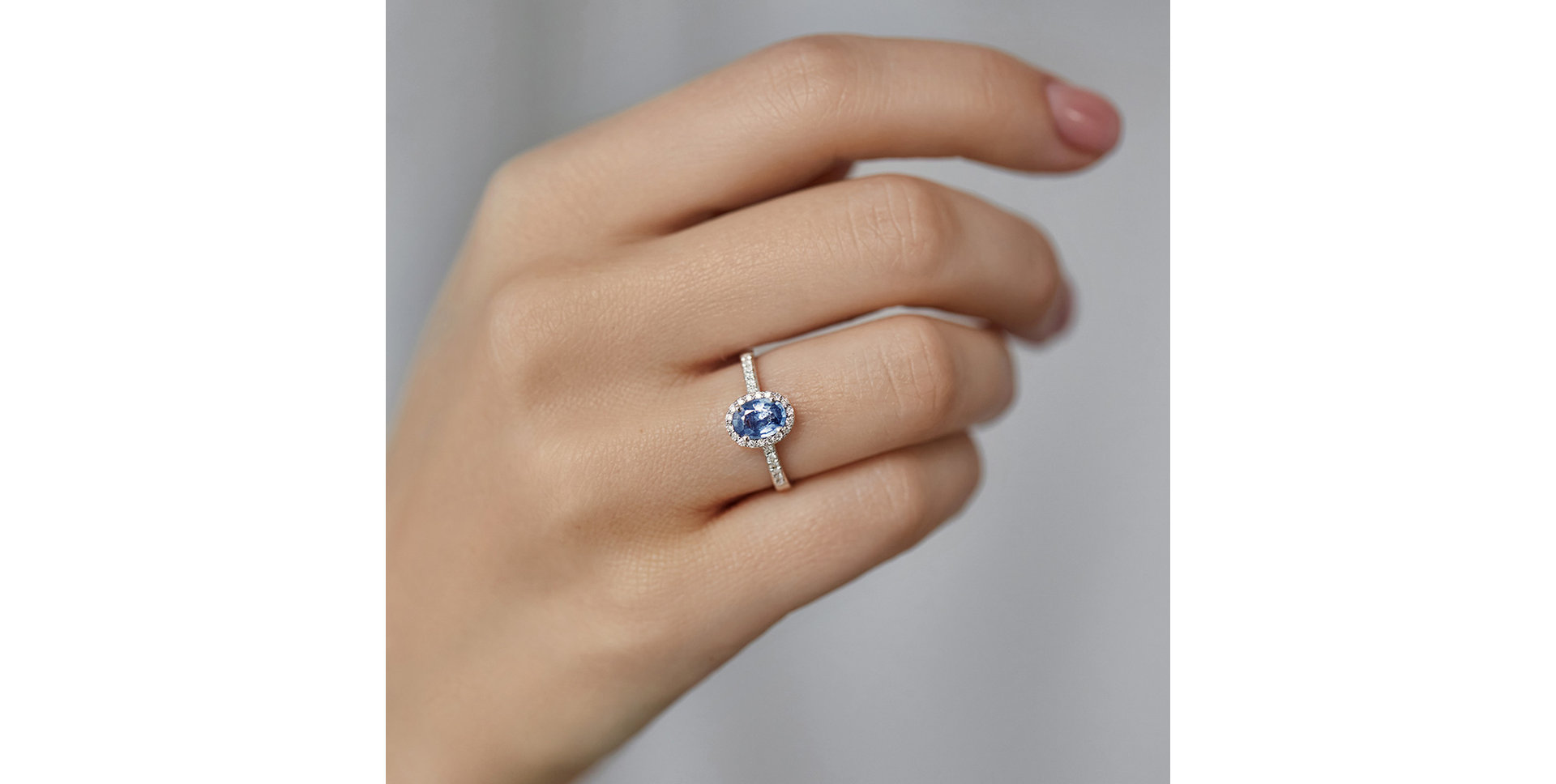 Prsten s safírem a diamanty Princess Desperation