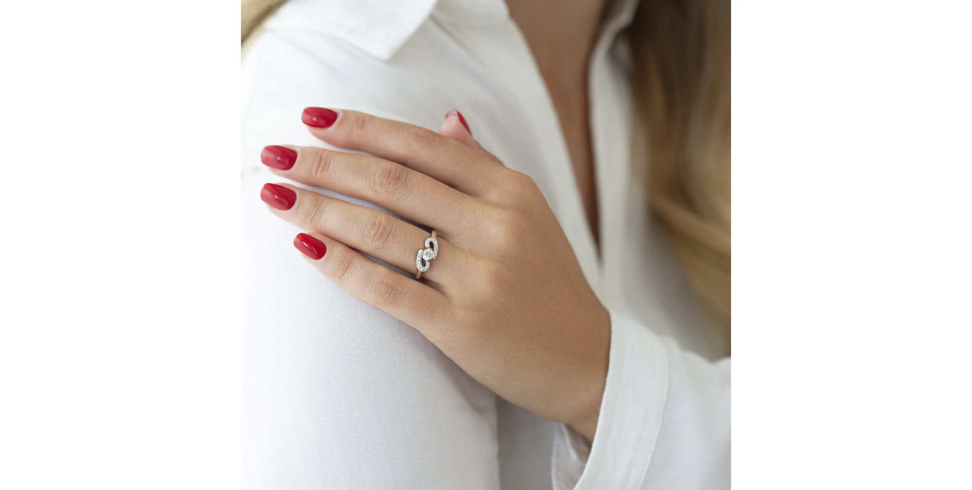 Prsten s diamanty Adrienne