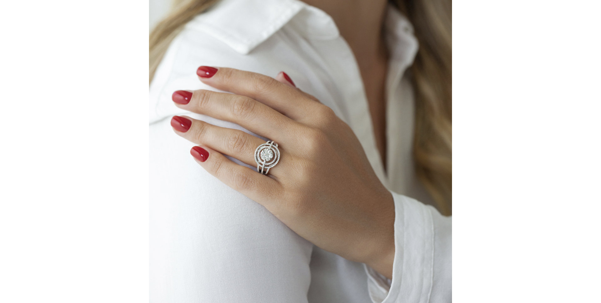 Prsten s diamanty Flower Maze