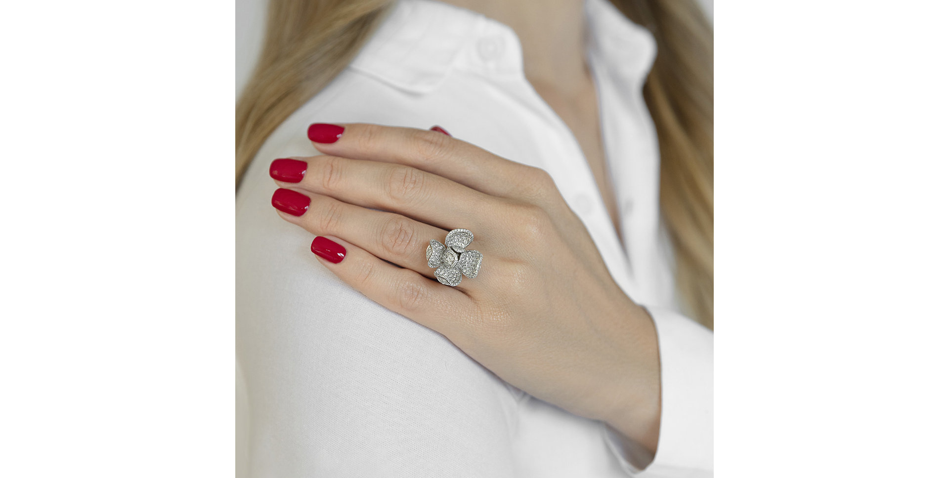 Prsten s diamanty Vampirela