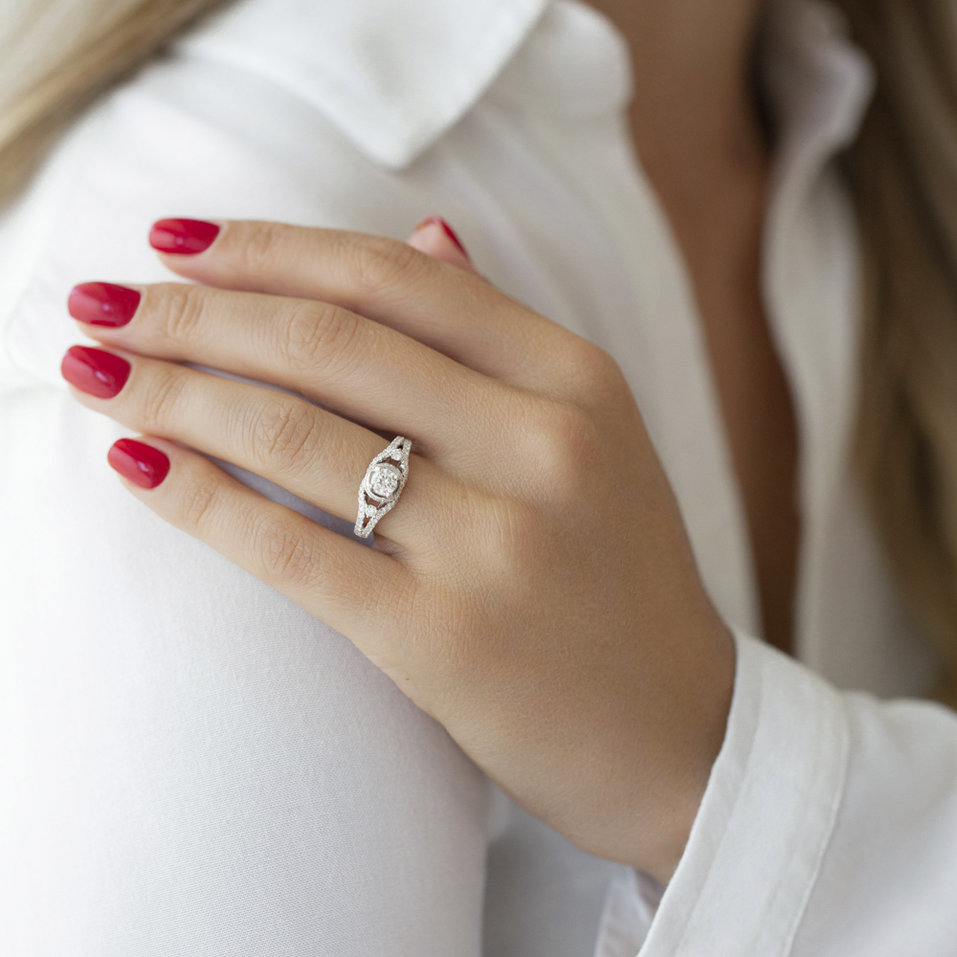 Prsten s diamanty Merci