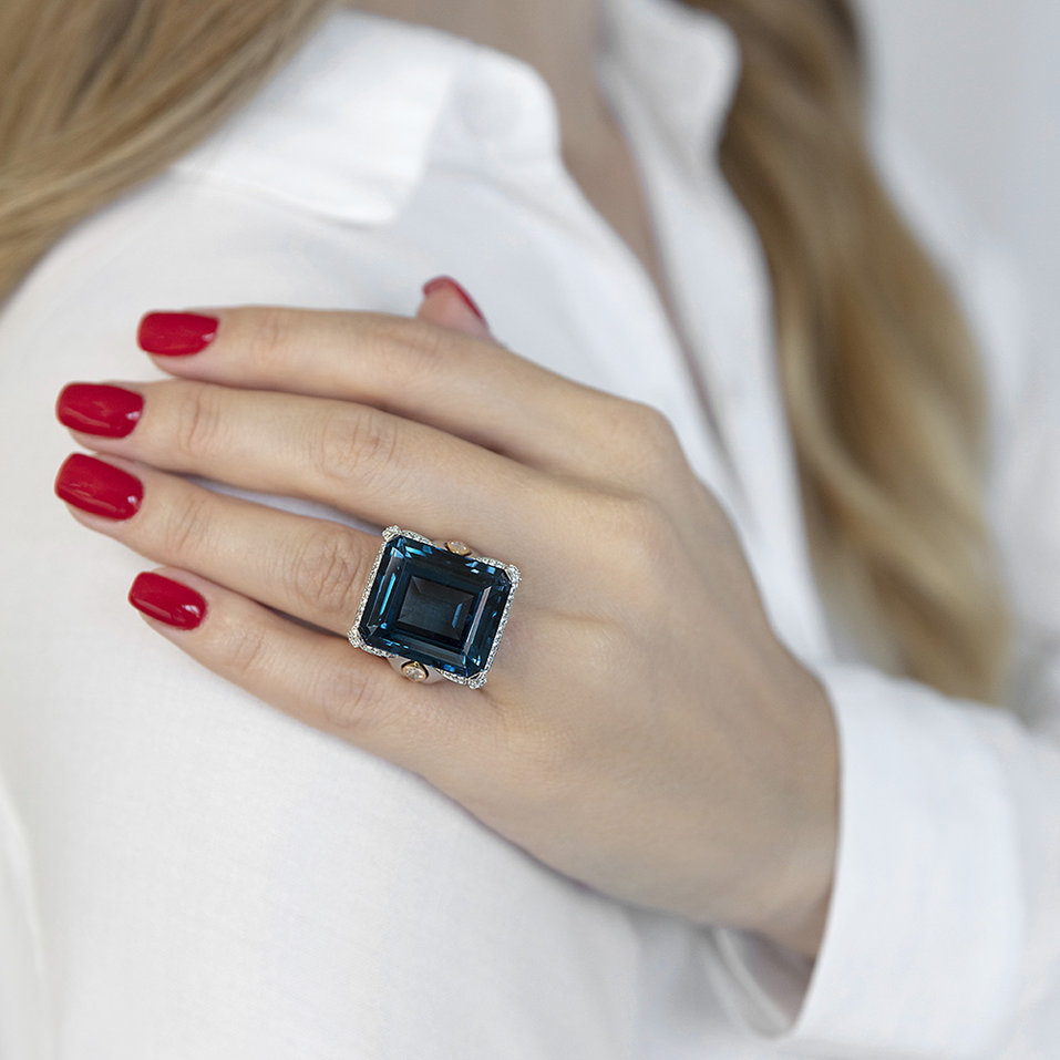 Prsten s topazem a diamanty Blue Rhapsody