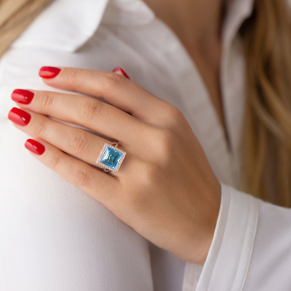 Prsten s topazem a diamanty Loria