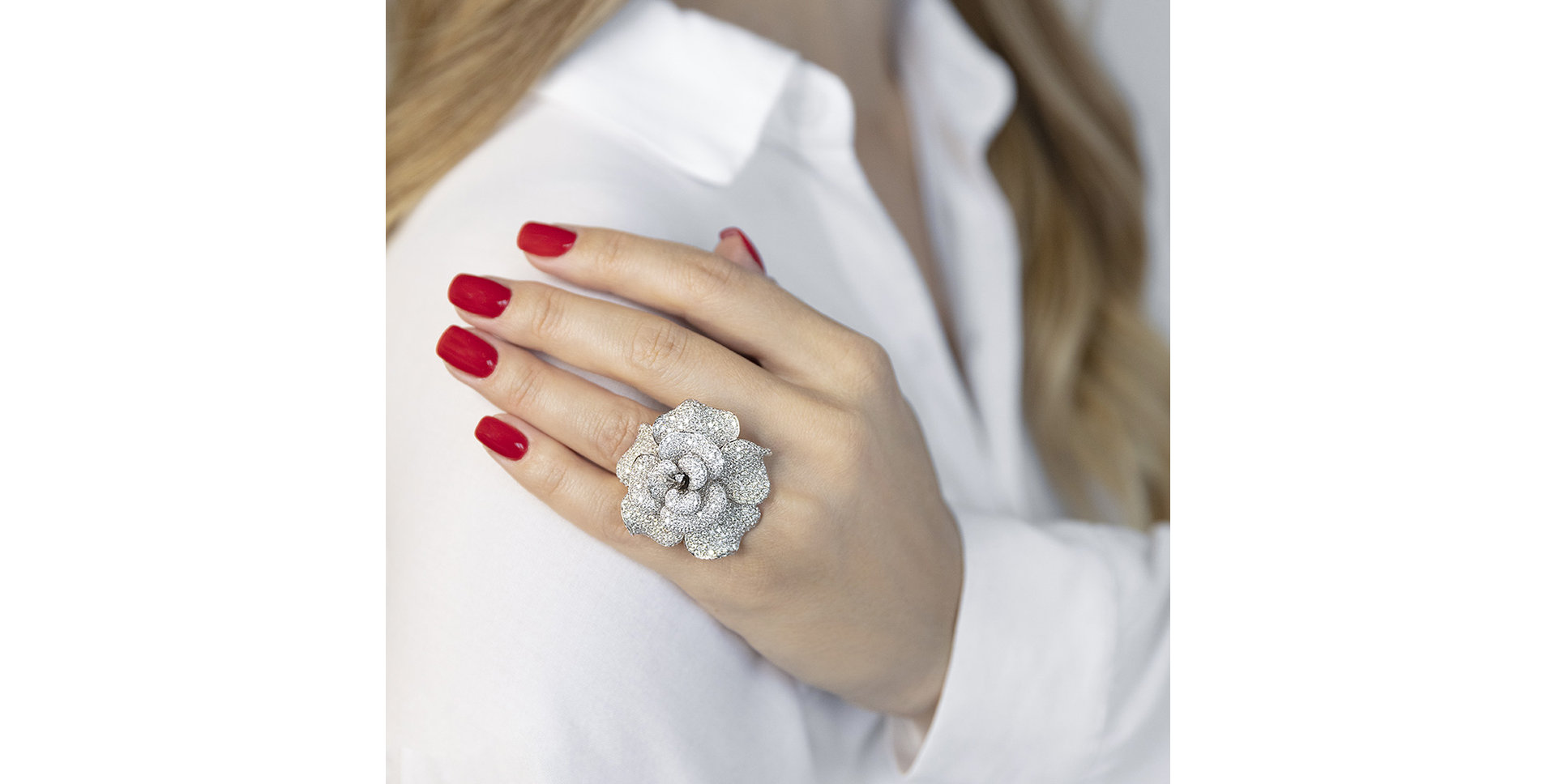 Prsten s diamanty Andromeda Flower