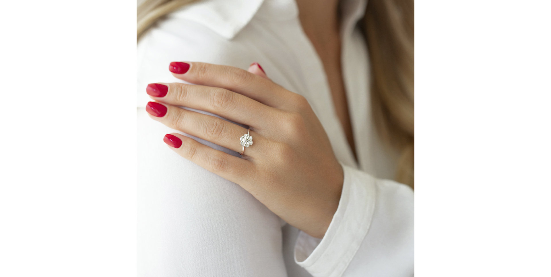 Prsten s diamanty White Marigold