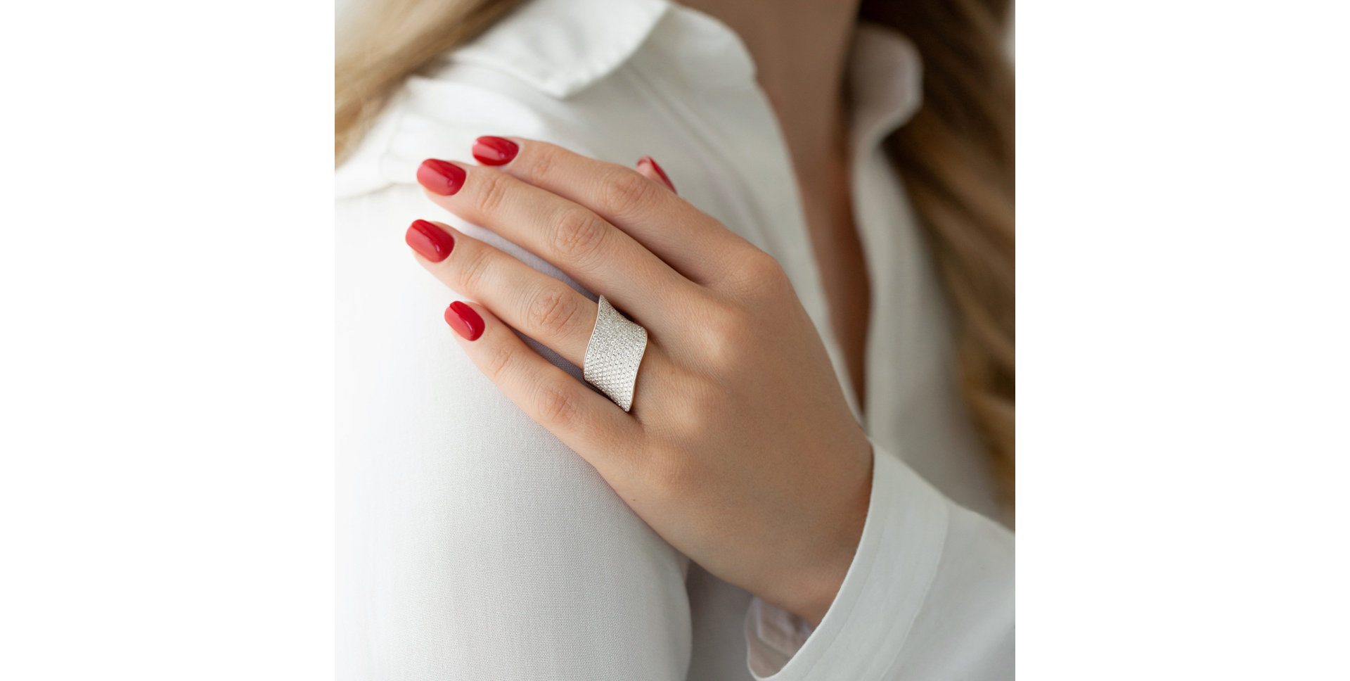 Prsten s diamanty Carylon