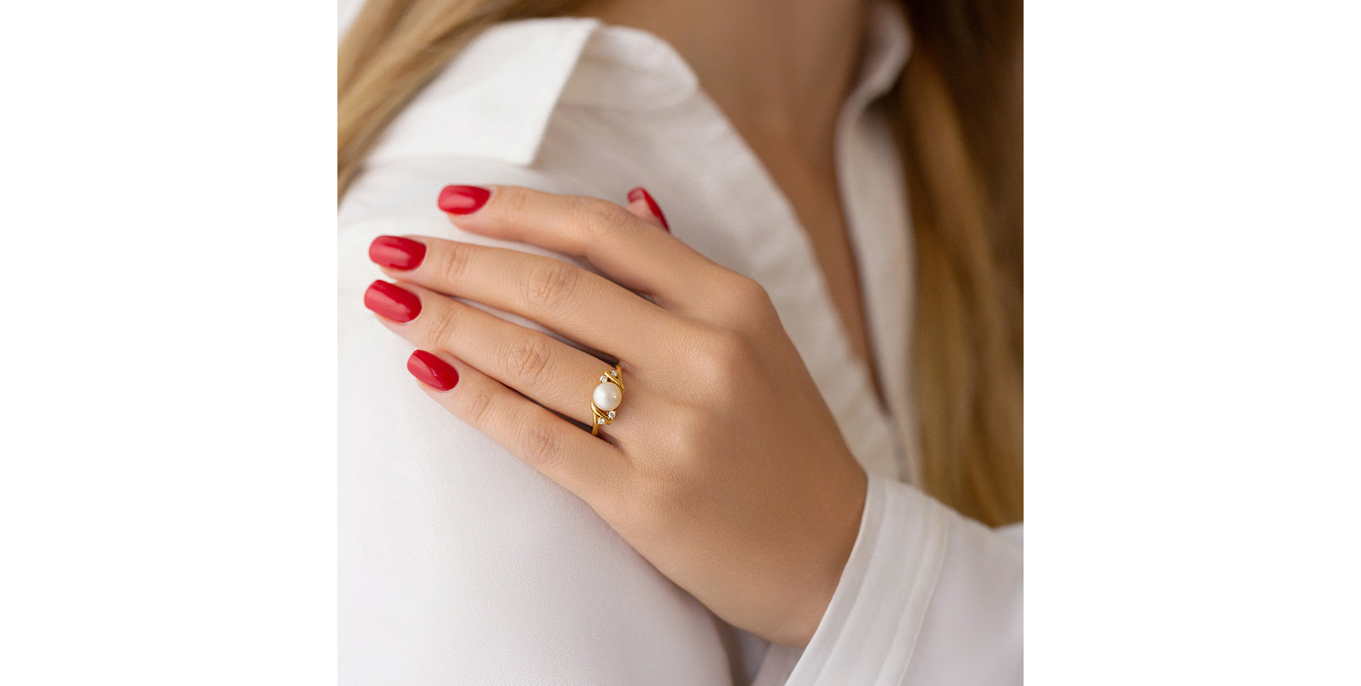 Prsten s perlou a diamanty Devoted Coast