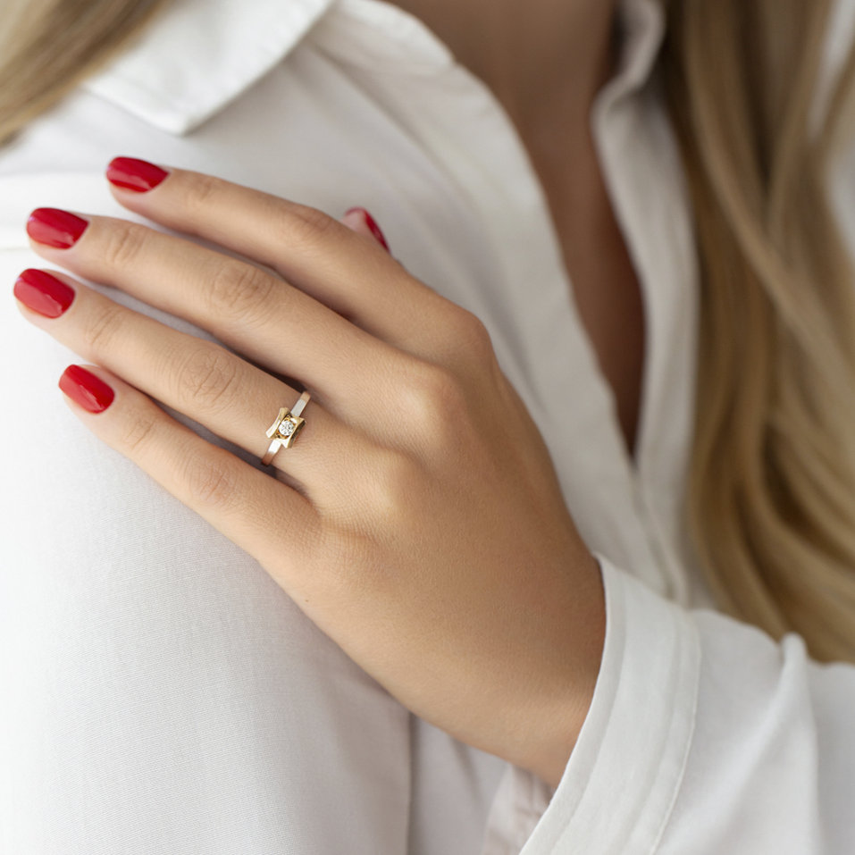 Prsten s diamantem Square Love