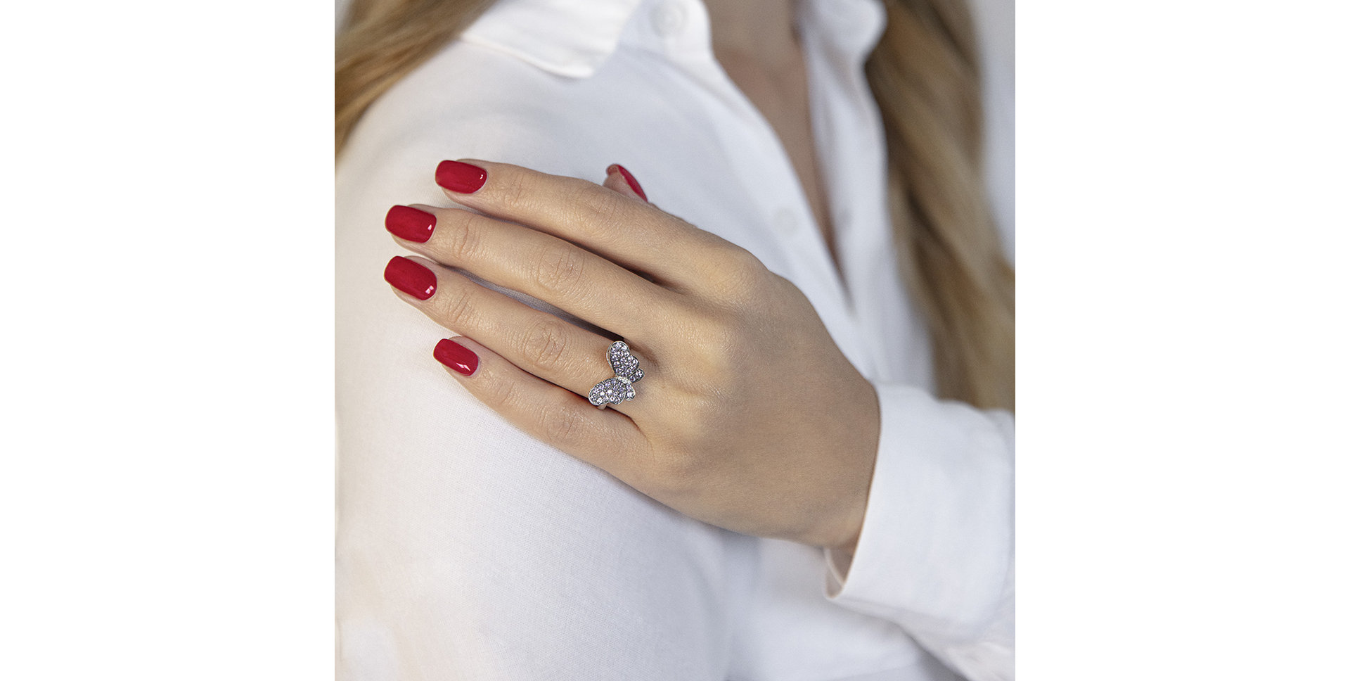 Prsten s diamanty a safíry Rawishing Butterfly