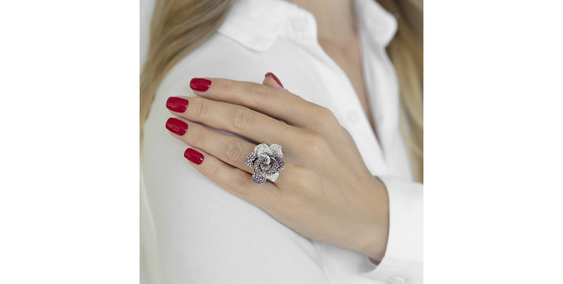 Prsten s diamanty a safíry Heavenly Magnolia