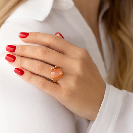 Prsten s měsíčním kamenem a diamanty Romantic Desire