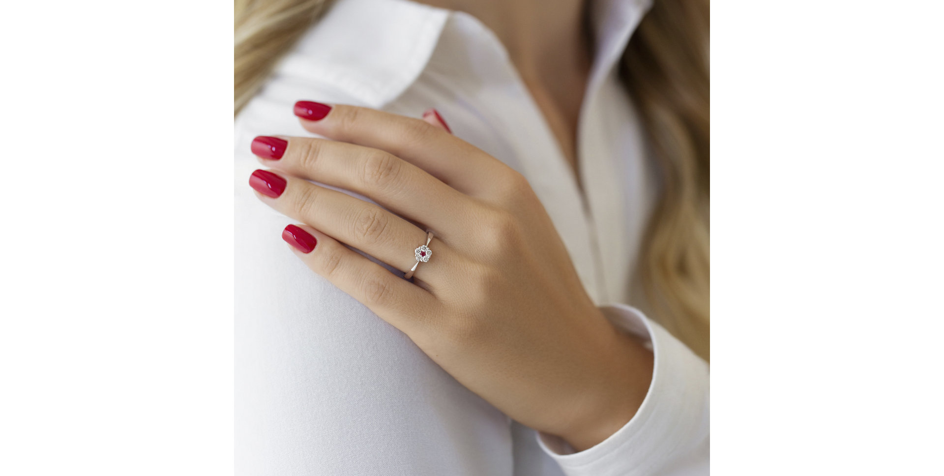 Prsten s diamanty a safírem Midnight Fantasy