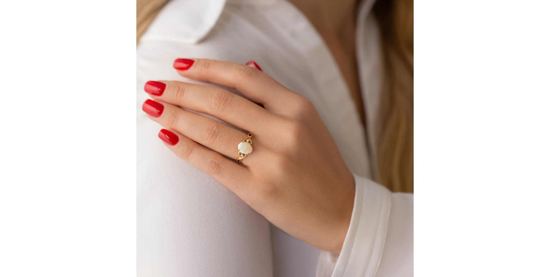 Prsten s opálem a diamanty Gloria Law