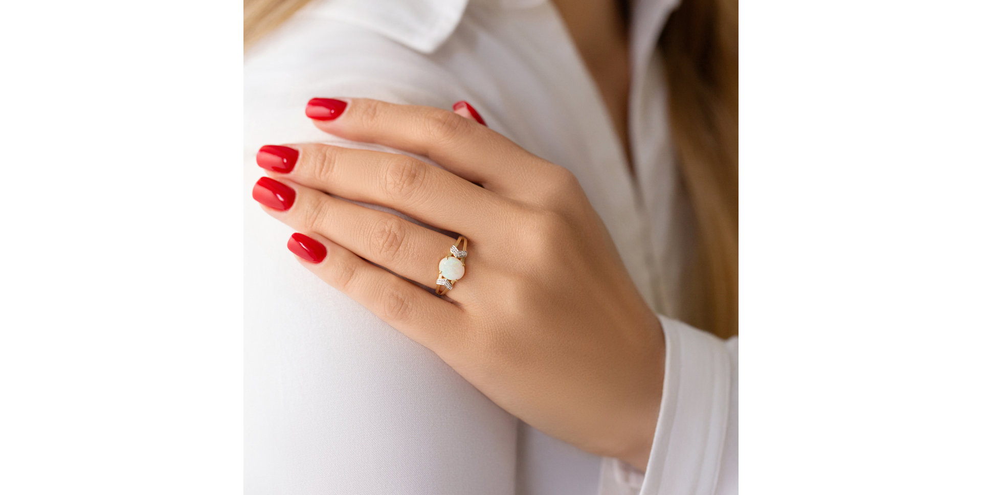 Prsten s opálem a diamanty Kendra Strange