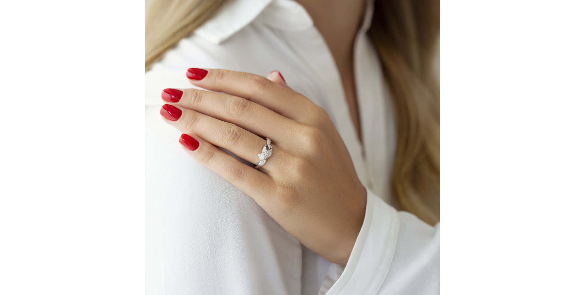 Prsten s diamanty Royal Serenity