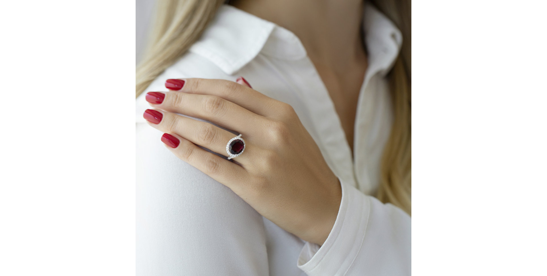 Prsten s turmalínem a diamanty Red Darling