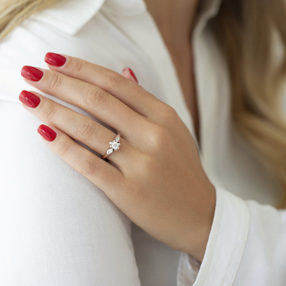 Prsten s diamanty Martinien