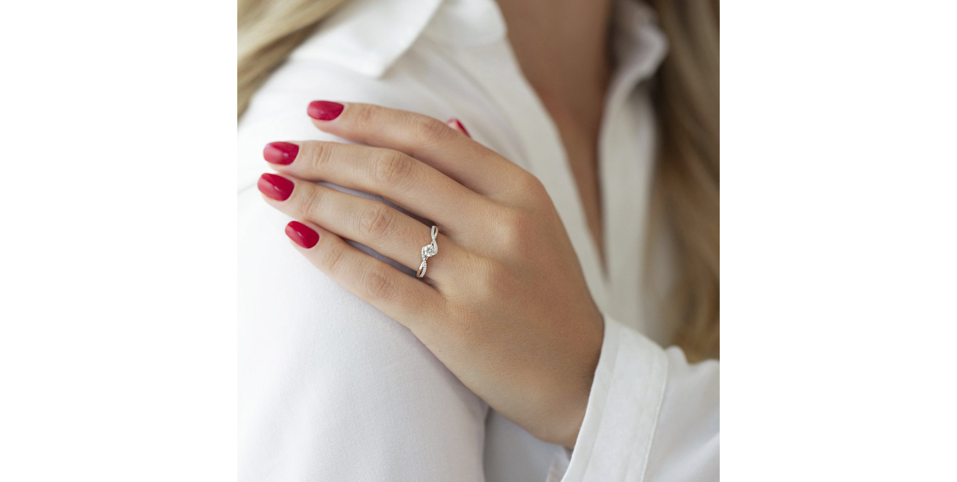 Prsten s diamanty Secrecy