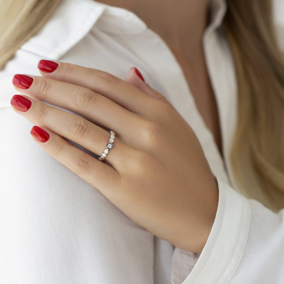 Prsten s diamantem Love Dots