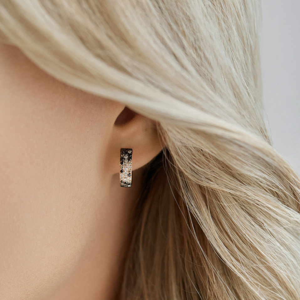 Náušnice s bílými, hnědými a černými diamanty Inferno Love