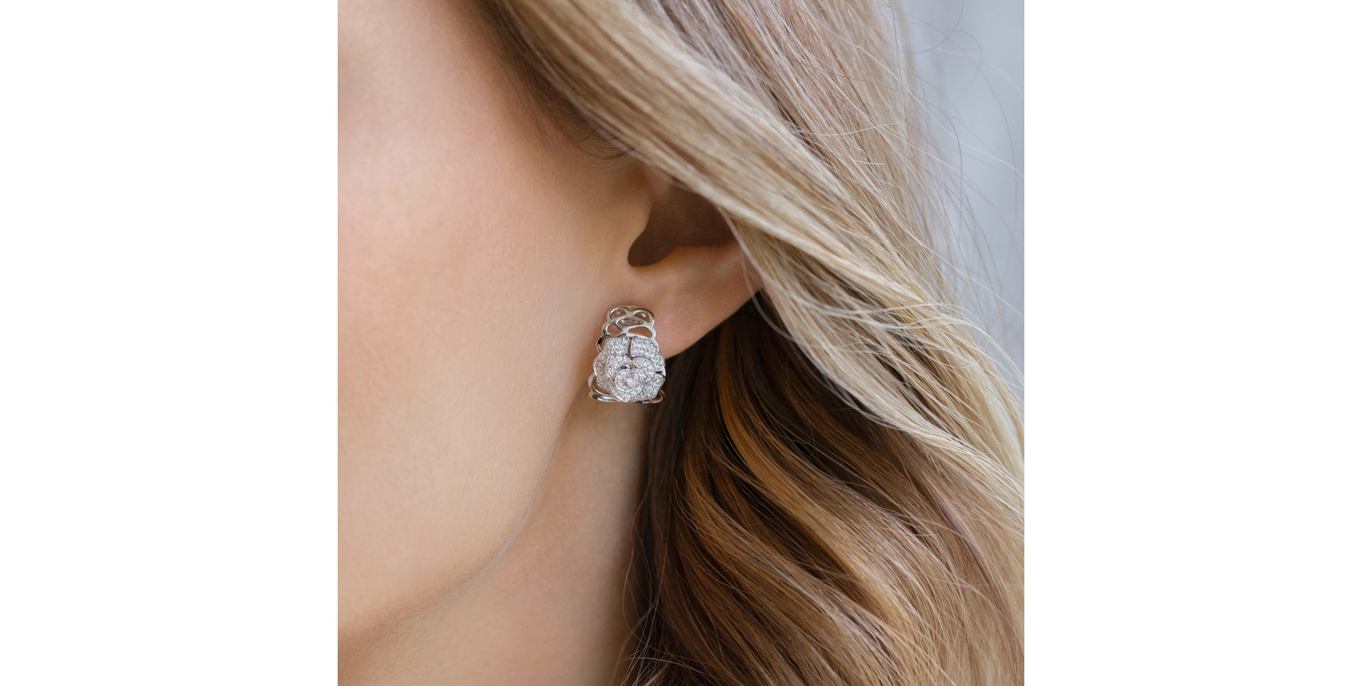 Náušnice s diamanty Bright Flower