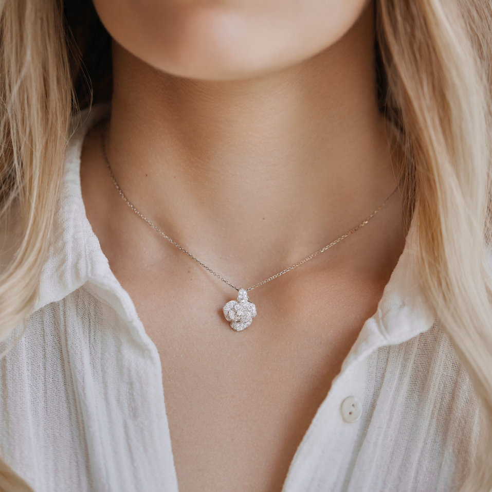 Přívěs s diamanty Tenderness Blossom