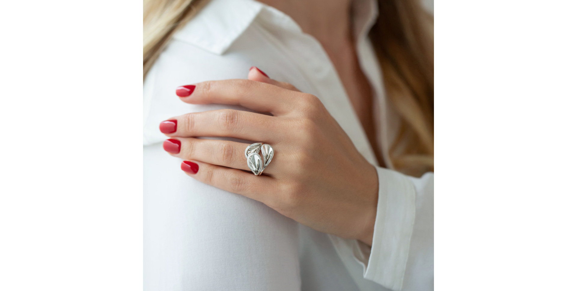 Prsten s diamanty Space Symphonyi