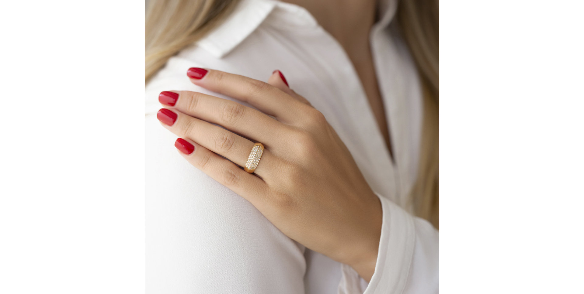 Prsten s diamanty Shiny Button