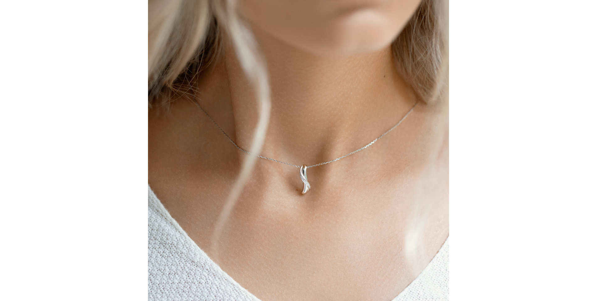 Přívěs s diamanty Alluring Ray