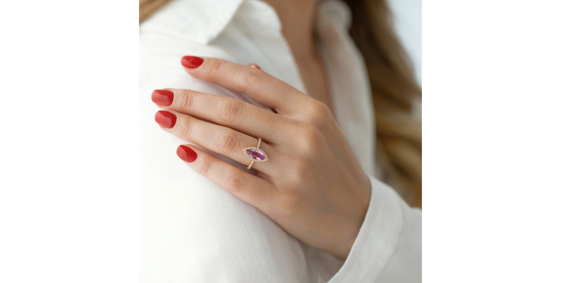 Prsten s safírem a diamanty Charming Night