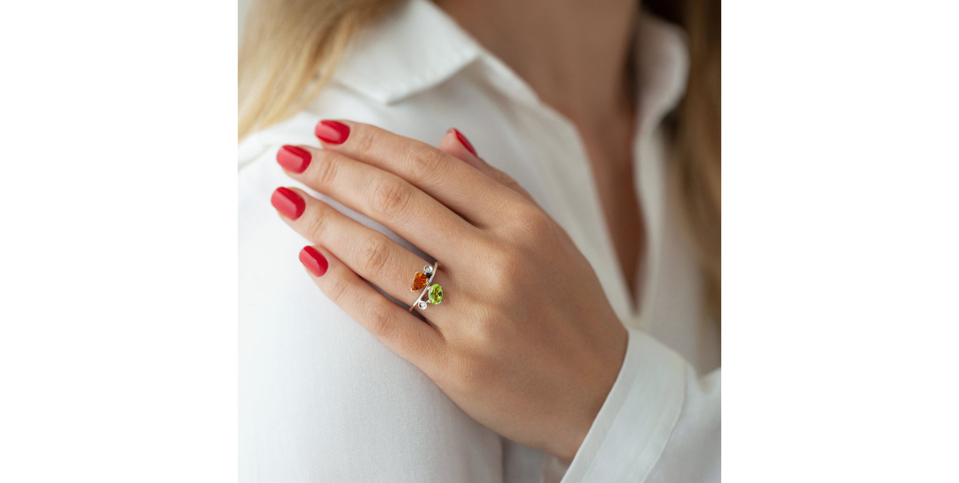 Prsten s diamanty, peridotem a citrínem Magic Flower